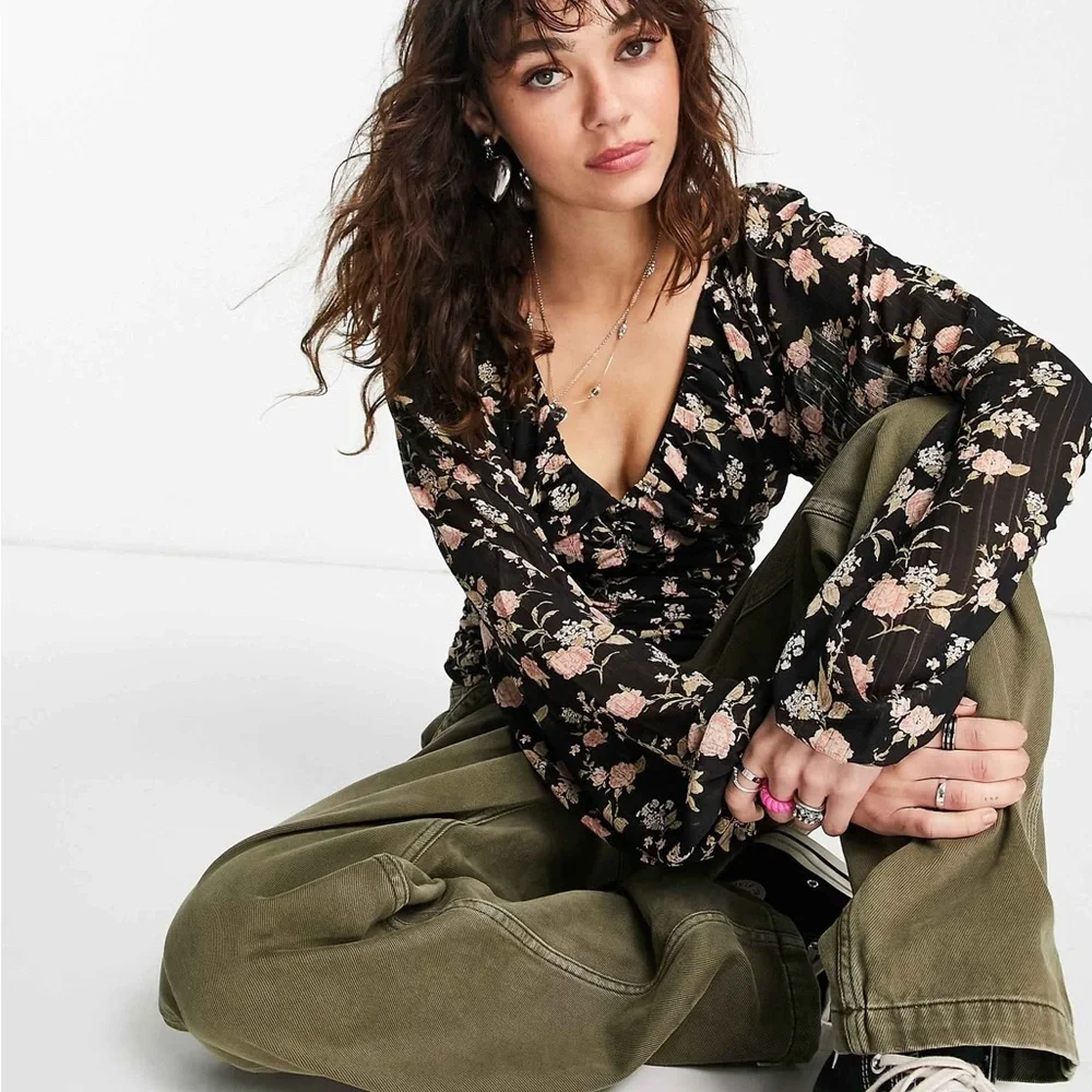 NWT Free People Final Rose Blouse Black Multi Color Floral Print 0087